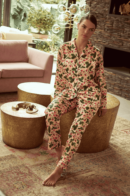 Pj Pants Strawberries Flor Amazona Colombia