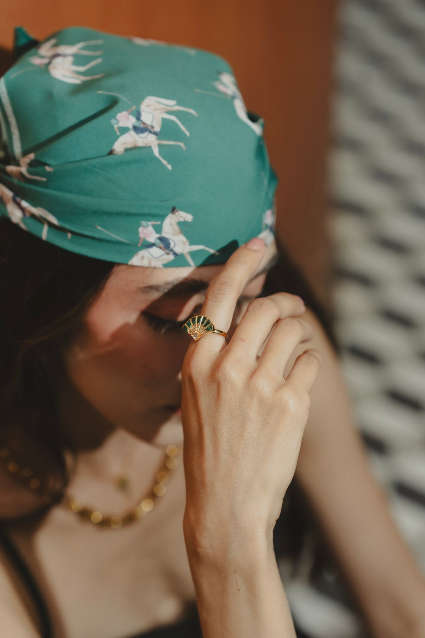 ANILLO ABANICO VERDE Flor Amazona Colombia