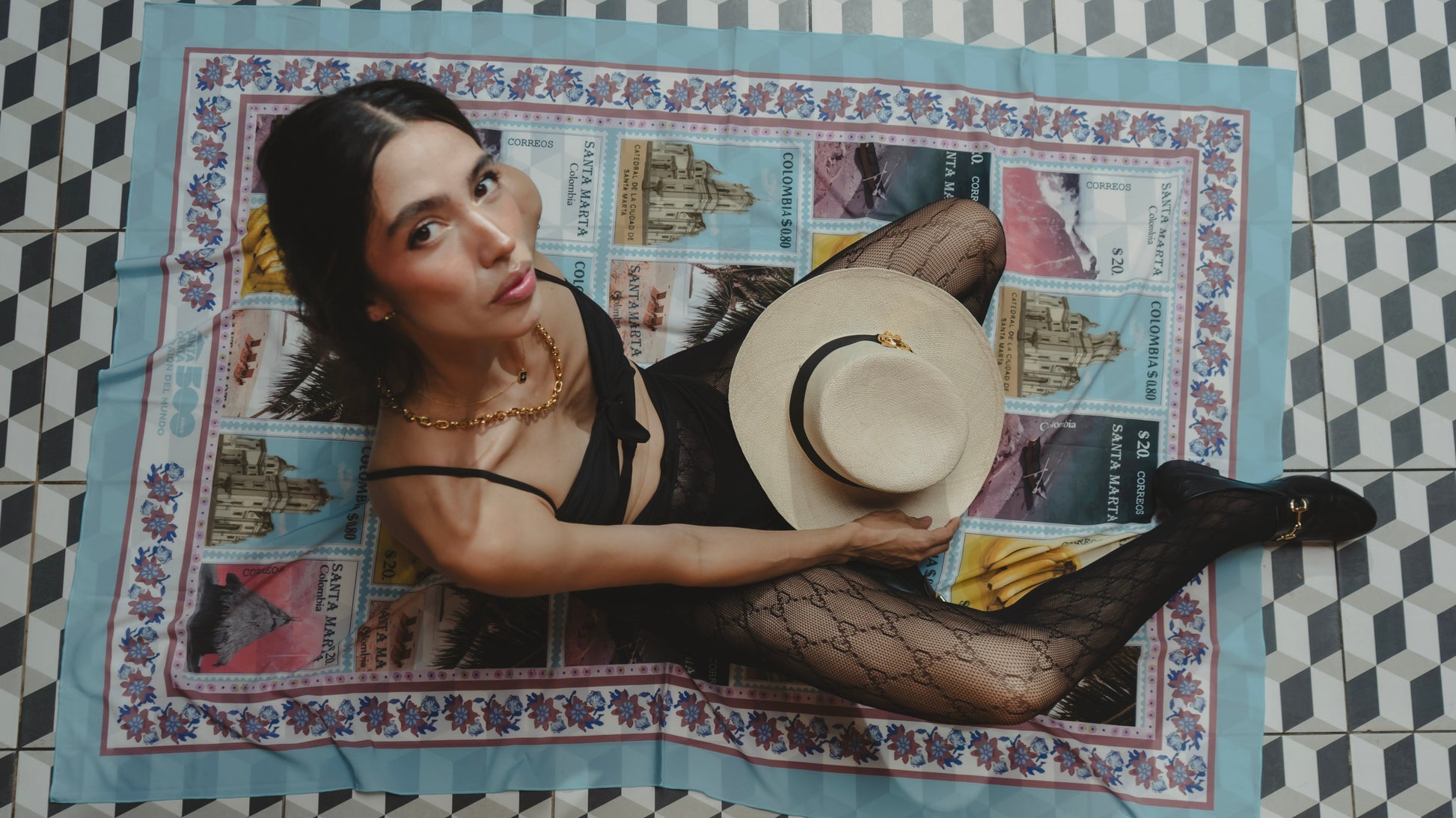 BLUE SANTA MARTA 500 AÑOS BEACH WRAP Flor Amazona Colombia