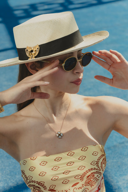 EVERLASTING NECKLACE