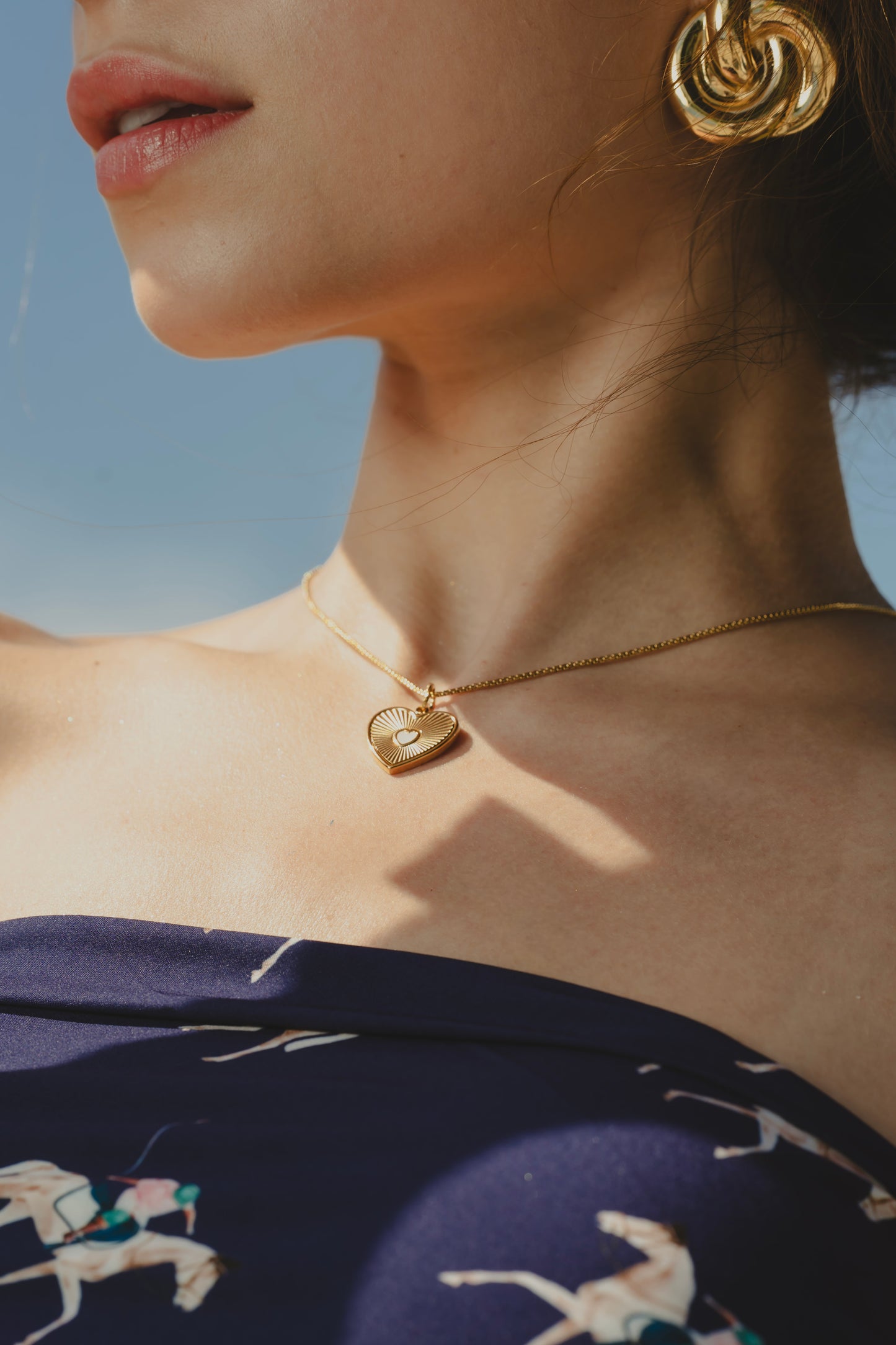 REINA DE CORAZONES NECKLACE