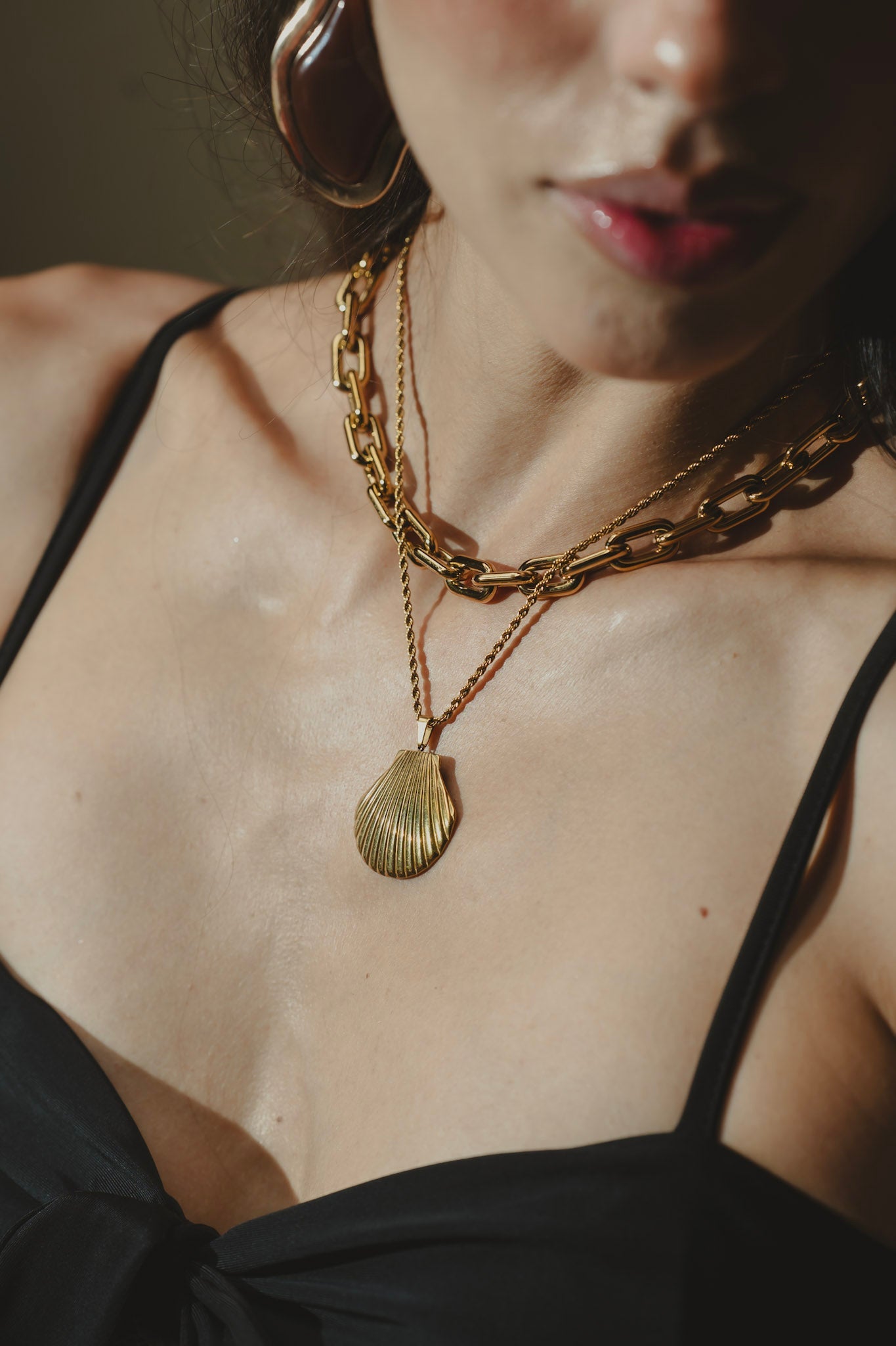 ALMA NECKLACE Flor Amazona Colombia